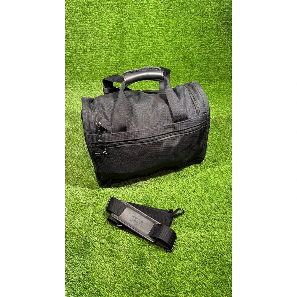 TUMI Black Nylon alpha carrierBoston Carry On Weekender Luggage